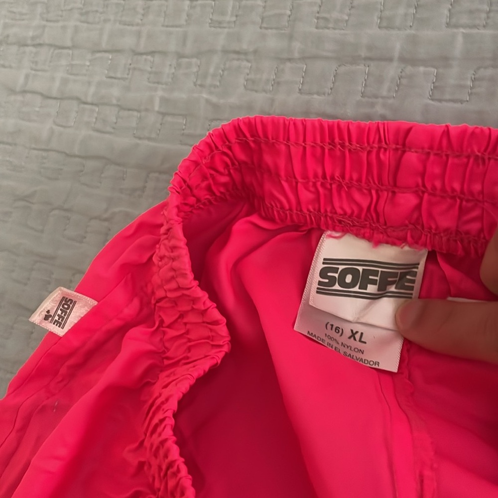 Soffe Wind Shorts Neon Pink - Picture 3 of 3